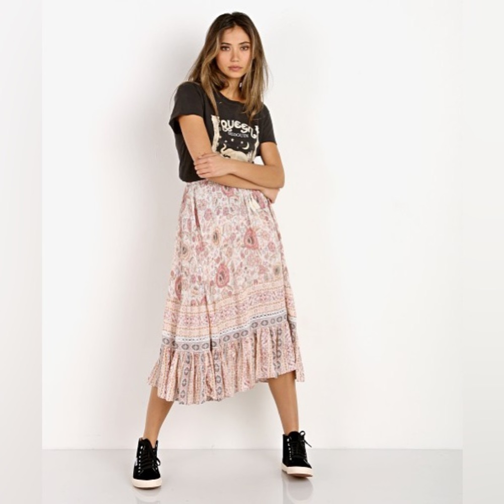 Zahara Midi Skirt Sz M 🌺 Spell Designs